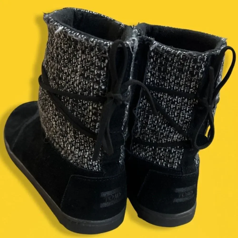 TOMS Kid's Girl's Nepal Boots Black Suede with Metallic Wool Size 6